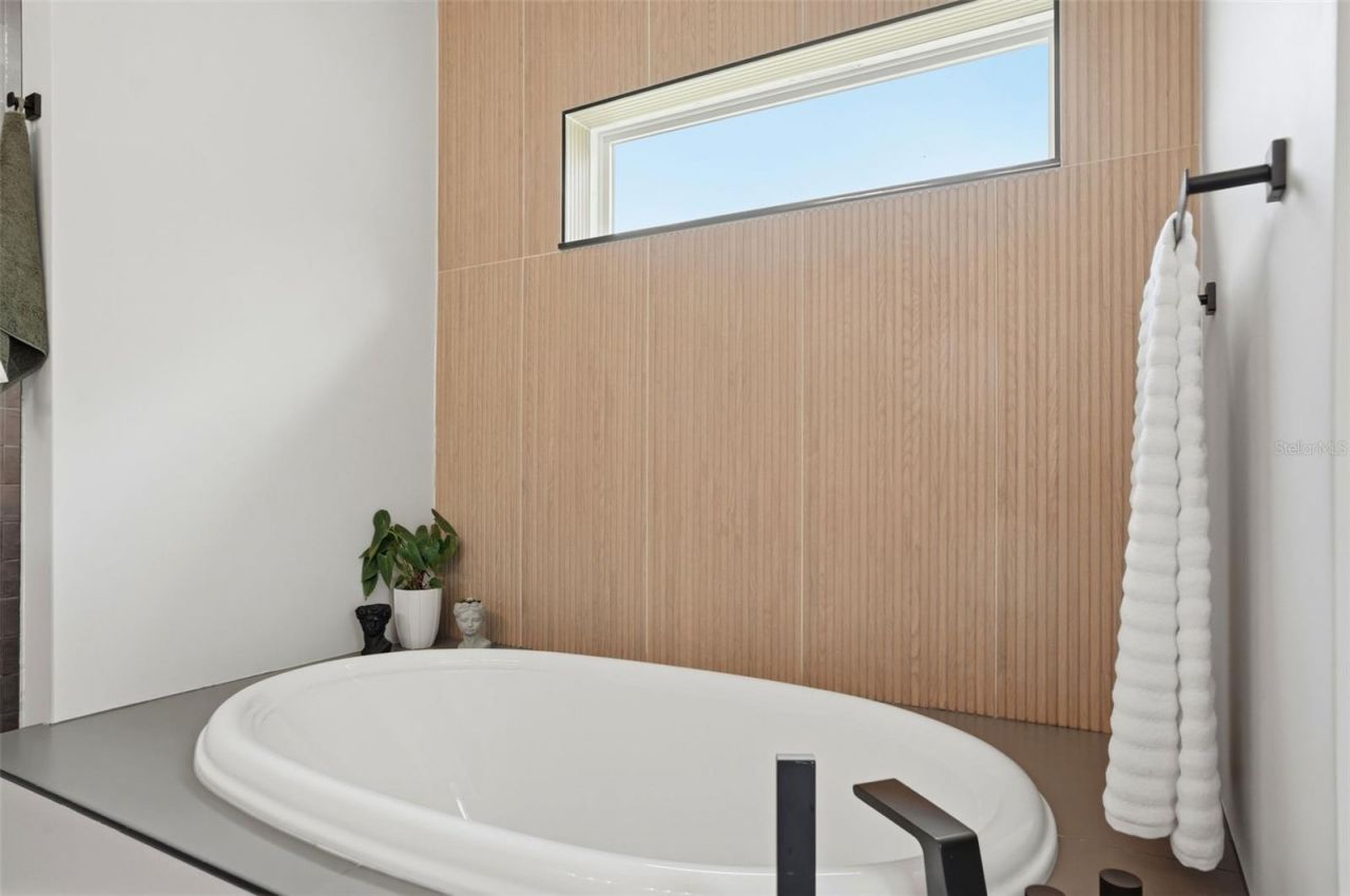 34121 August Avenue , Webster, FL 33597 Photo