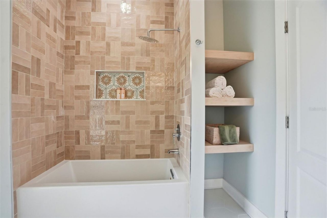 34121 August Avenue , Webster, FL 33597 Photo