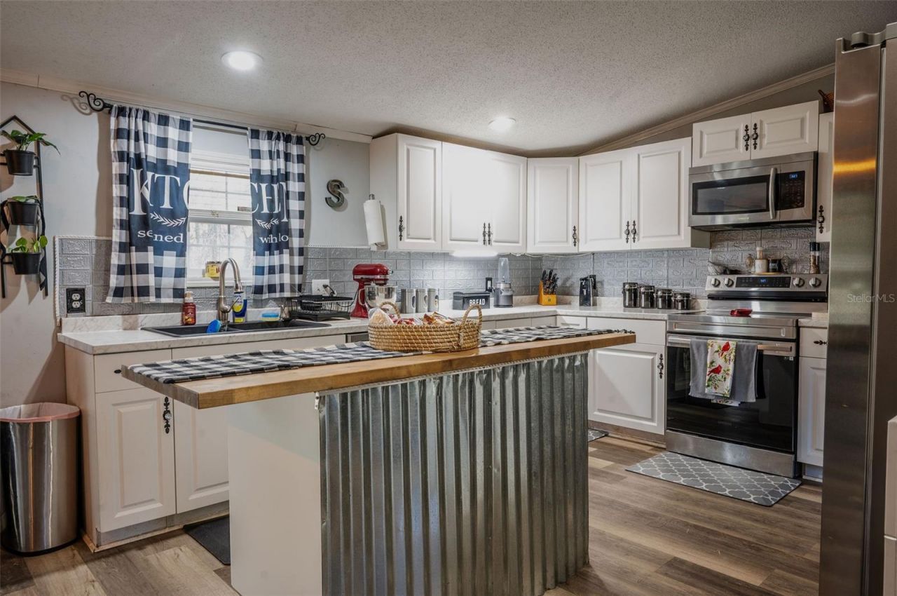 7296 NW 170th Street , Trenton, FL 32693 Photo