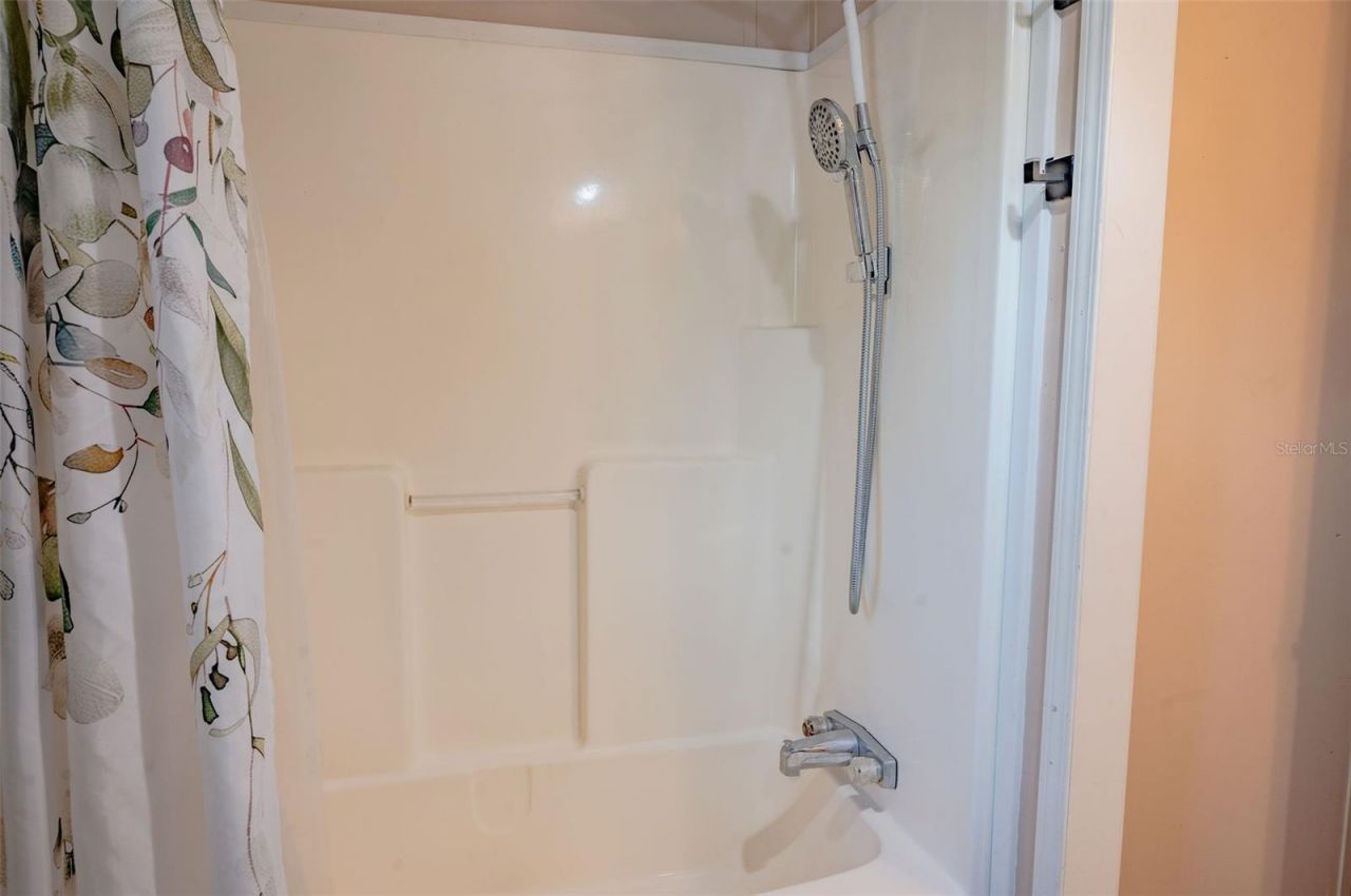 7296 NW 170th Street , Trenton, FL 32693 Photo