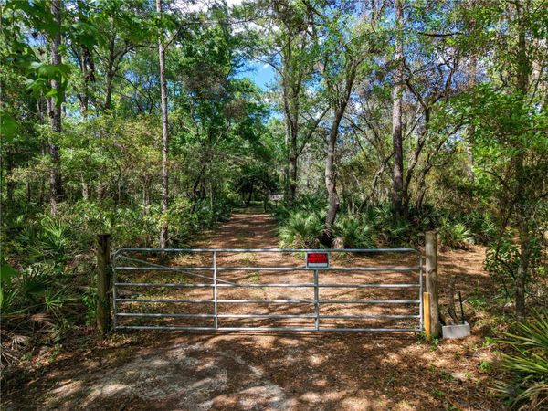 7324 NW 152 PLACE , ALACHUA, FL 32615