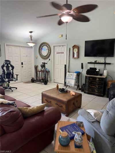 164 SE 17th St, Cape Coral, FL 33990 Photo