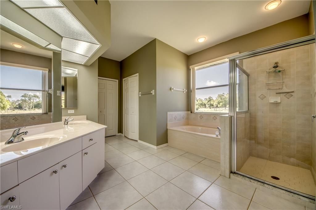 17090 Silver Panther Ln, Fort Myers, FL 33913 Photo
