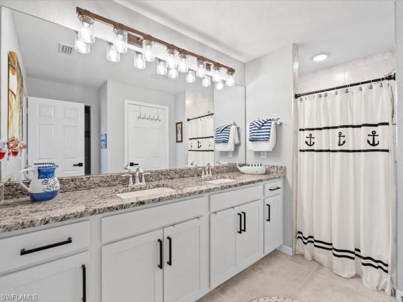 4317 NW 34th Ln, Cape Coral, FL 33993 Photo