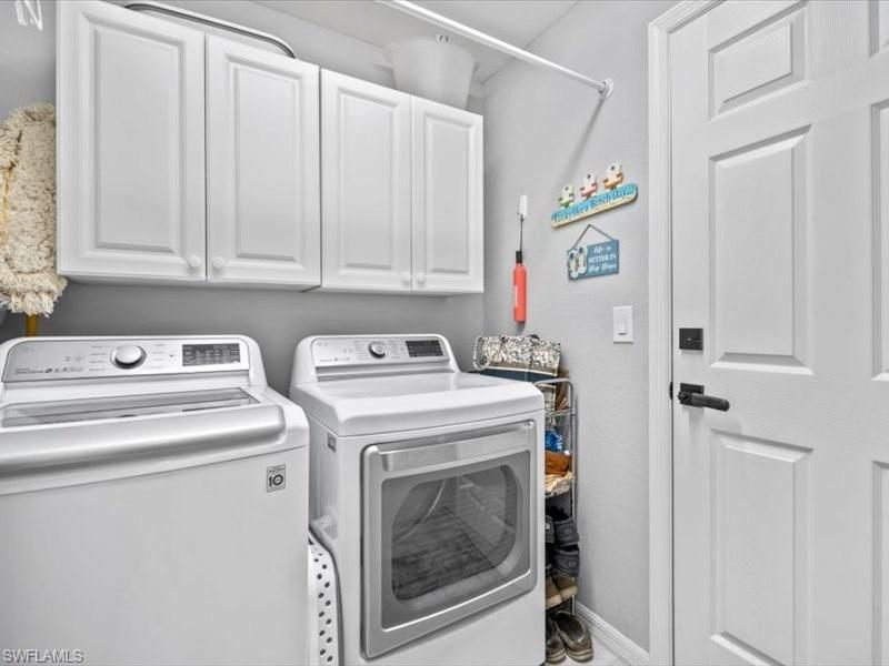 4317 NW 34th Ln, Cape Coral, FL 33993 Photo