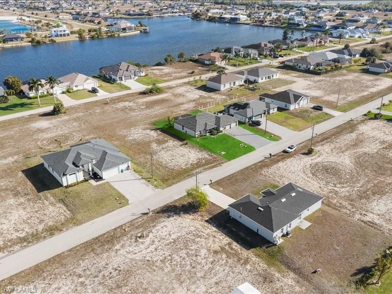 4317 NW 34th Ln, Cape Coral, FL 33993 Photo