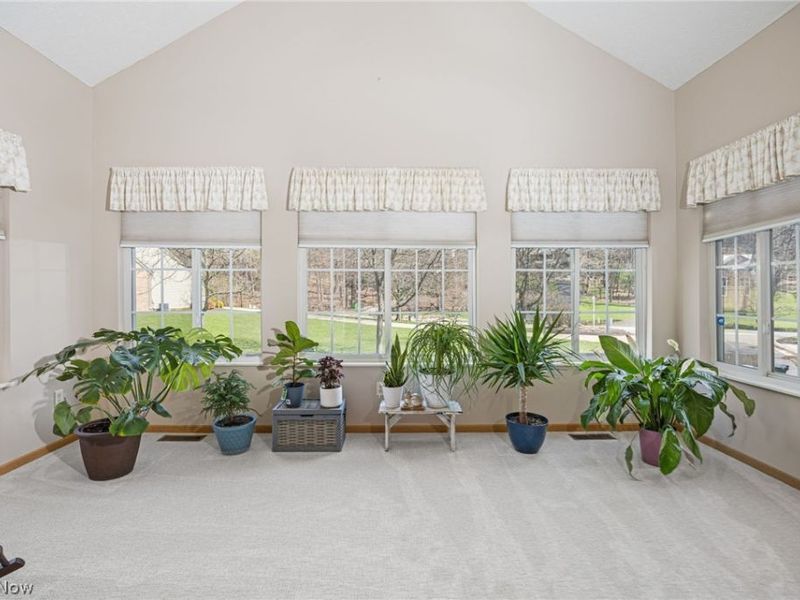 1551 Cambridge Avenue SW, North Canton, OH 44709 Photo 9