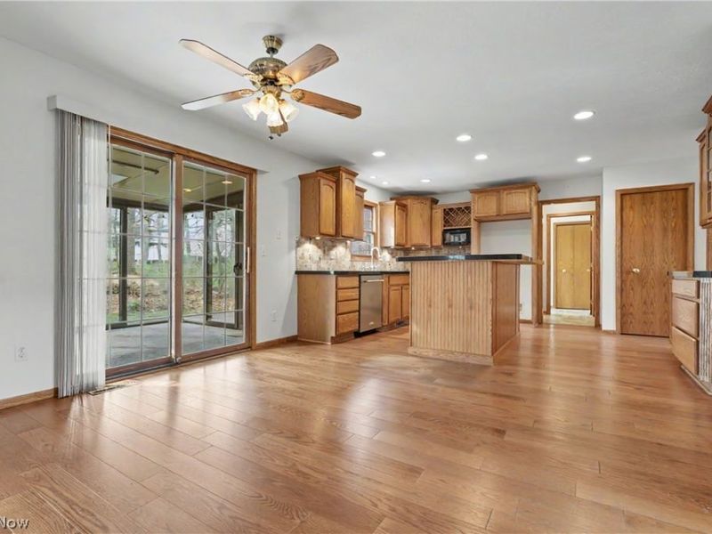 9498 Andrew Drive , Twinsburg, OH 44087 Photo 16