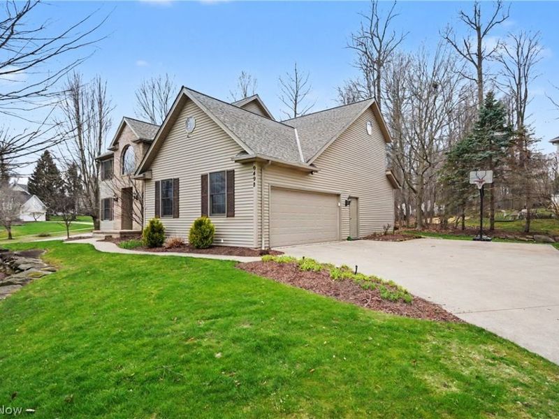 9498 Andrew Drive , Twinsburg, OH 44087 Photo 5