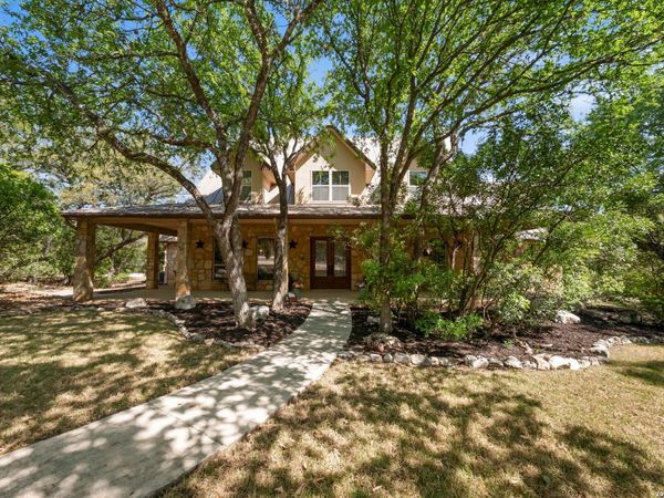 289 Mariposa, New Braunfels, TX 78132
