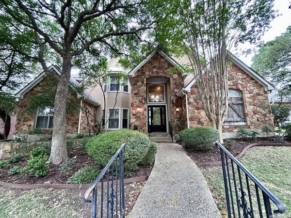 17323 Fountain Bluff Dr, San Antonio, TX 78248