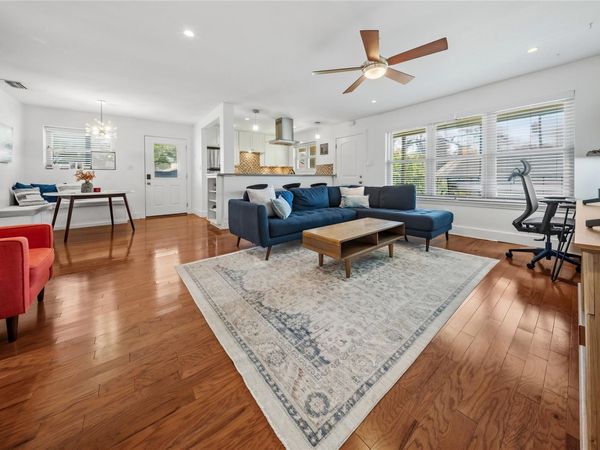 2301 Lawnmont Ave , Unit 8, Austin, TX 78756