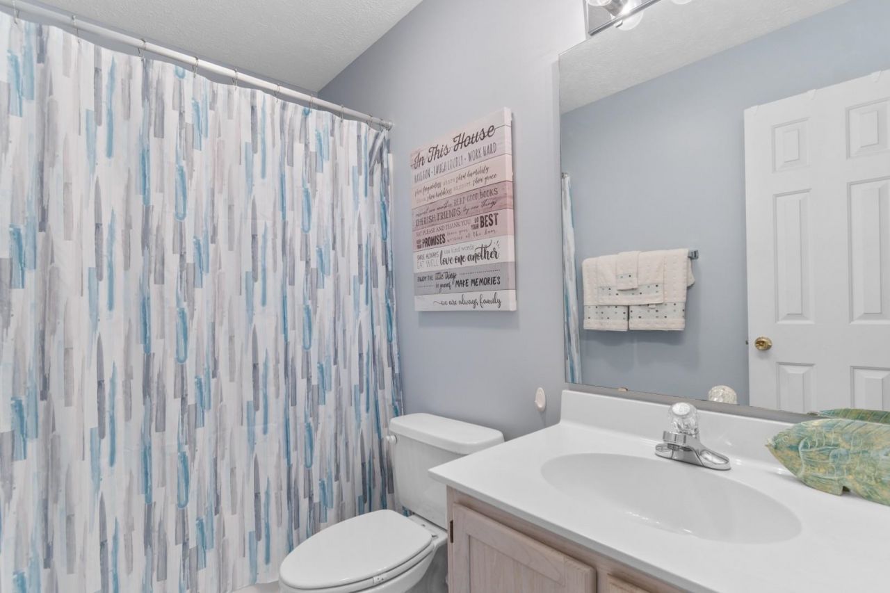 668 Tupelo Ln. Photo 21