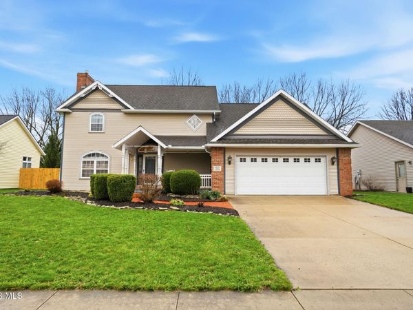 300 W Sawmill Road , Findlay, OH 45840