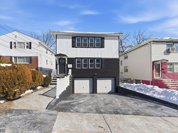 19 Evelyn Ct, Unit 2, Maplewood, NJ 07040