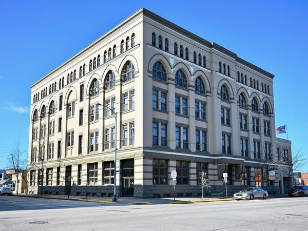 157 W 3rd Street , Winona, MN 55987