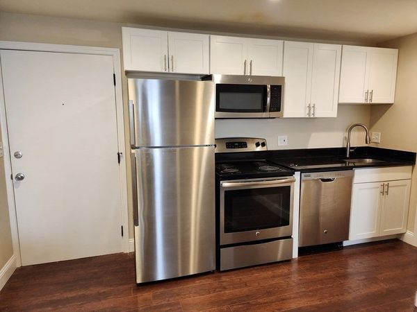 1 Old Colony Rd, Unit 116, Mansfield, MA 02048