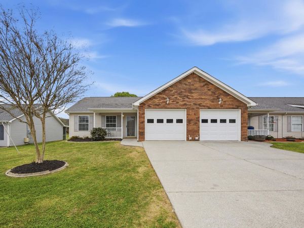 50 Flagstone Drive, Rossville, GA 30741