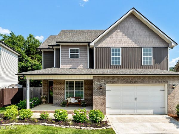 4912 Creek Bank Drive, Knoxville, TN 37920