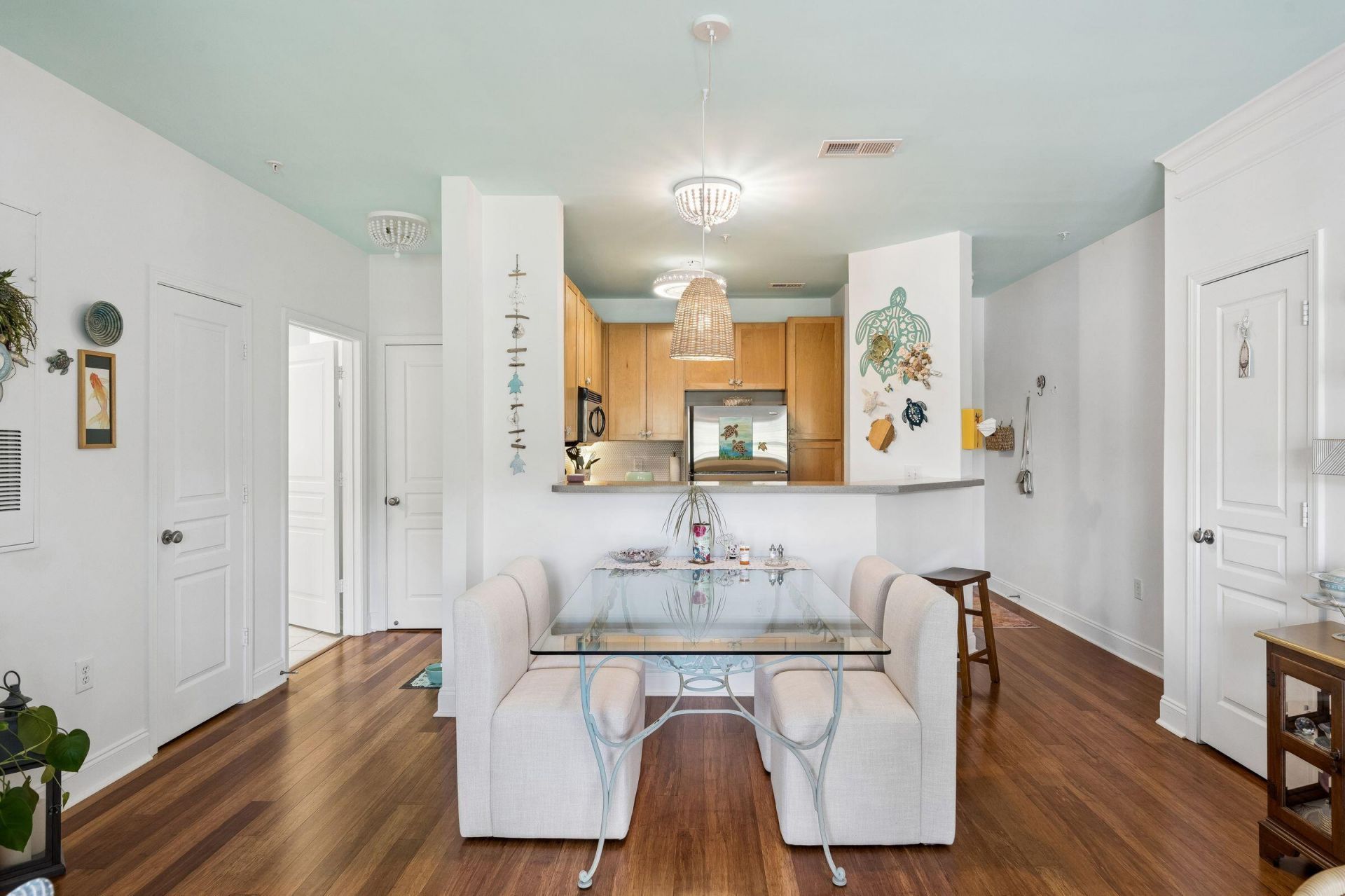 1920 Basildon Road Photo 13