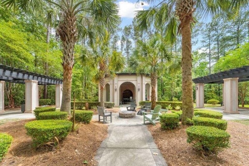 1920 Basildon Road Photo 30