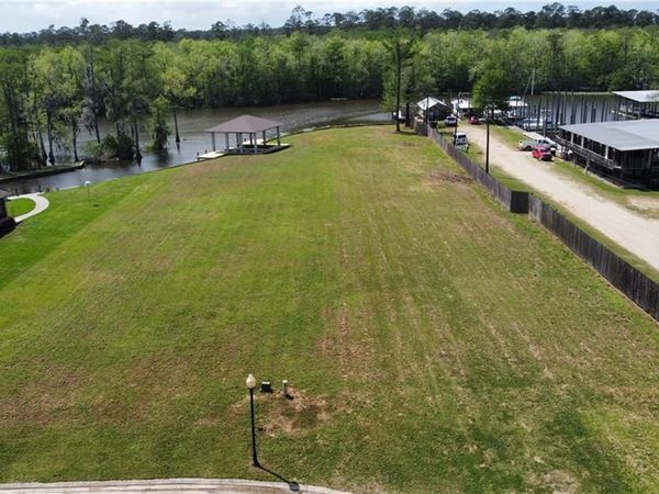 21567 21559 BLUE MARLIN Drive, Springfield, LA 70462