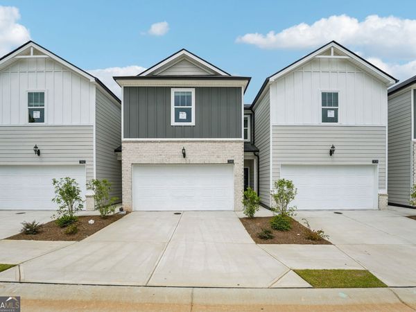 7840 Marie Way, Fairburn, GA 30213