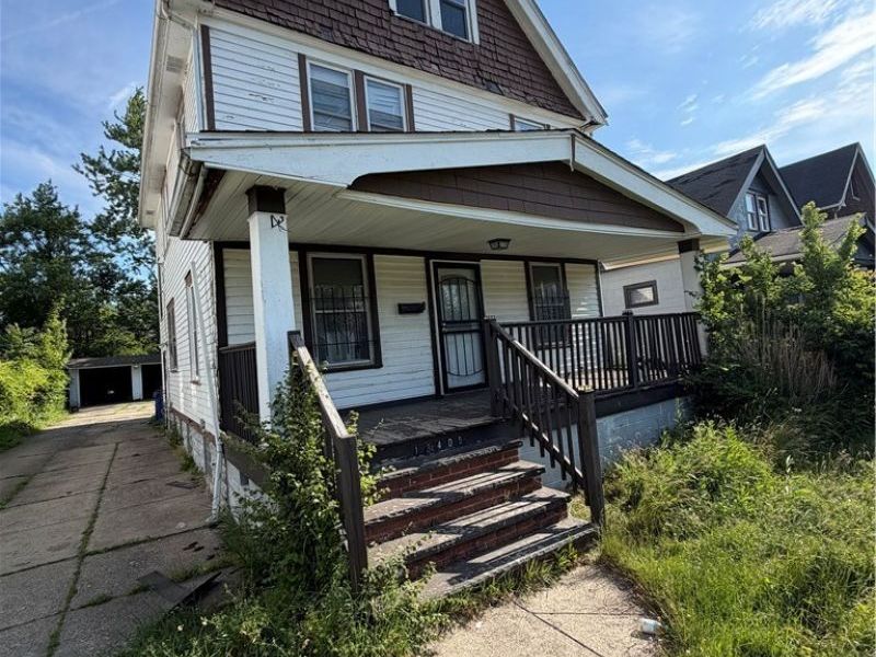 13405 Svec Avenue, Cleveland, OH 44120 Photo 2