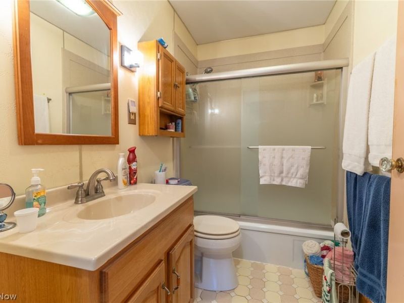 28 Wellesly Boulevard , Painesville, OH 44077 Photo 17