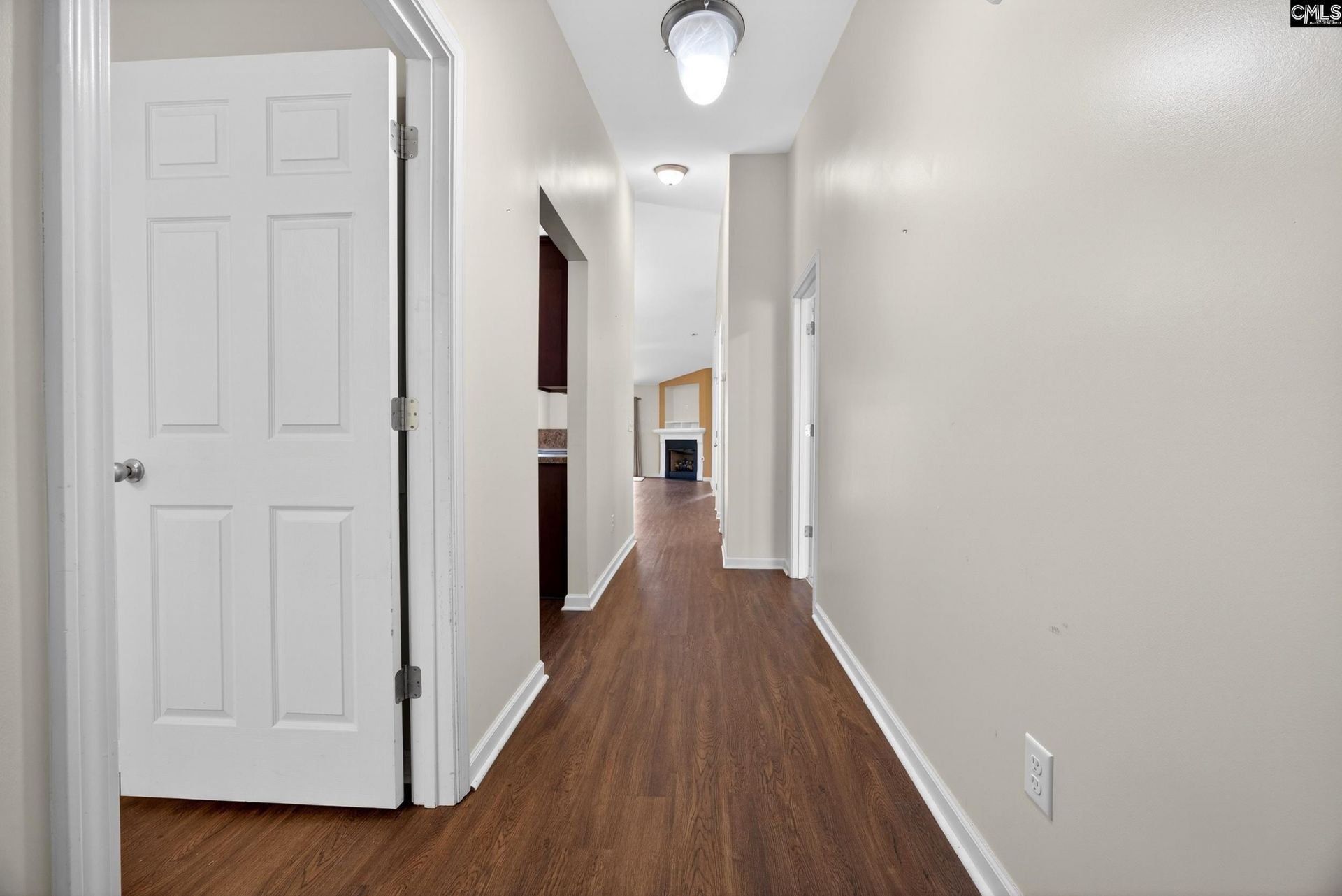 141 Tennis View Court  Photo 12