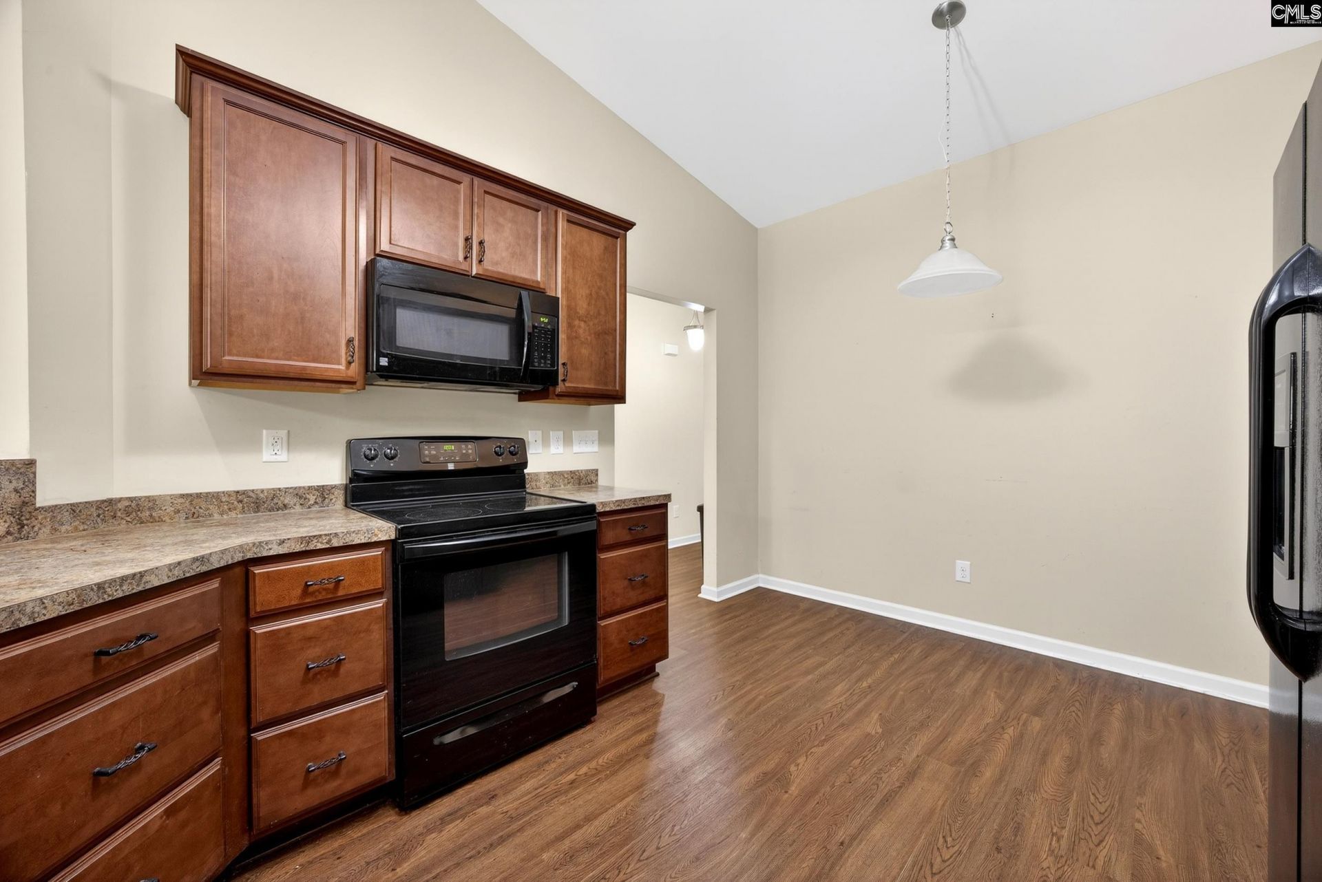 141 Tennis View Court  Photo 14