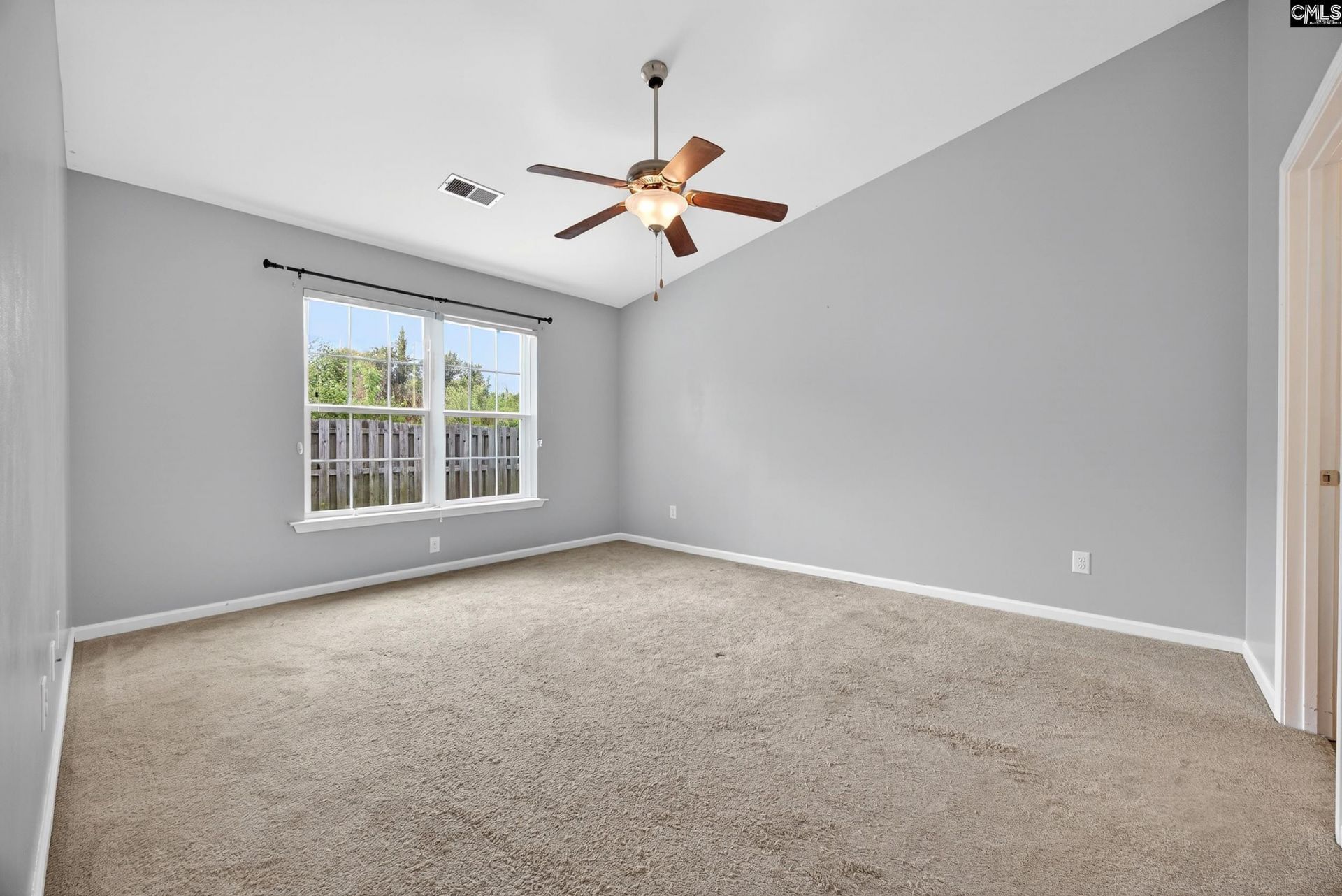 141 Tennis View Court  Photo 23