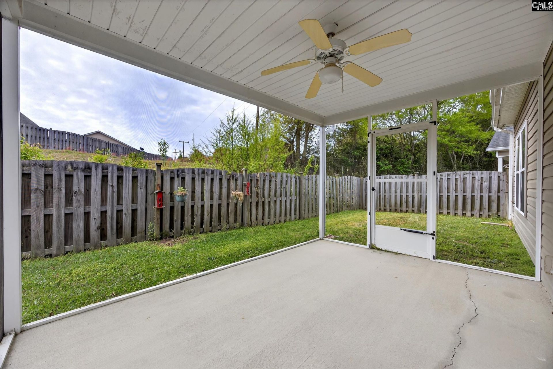 141 Tennis View Court  Photo 40