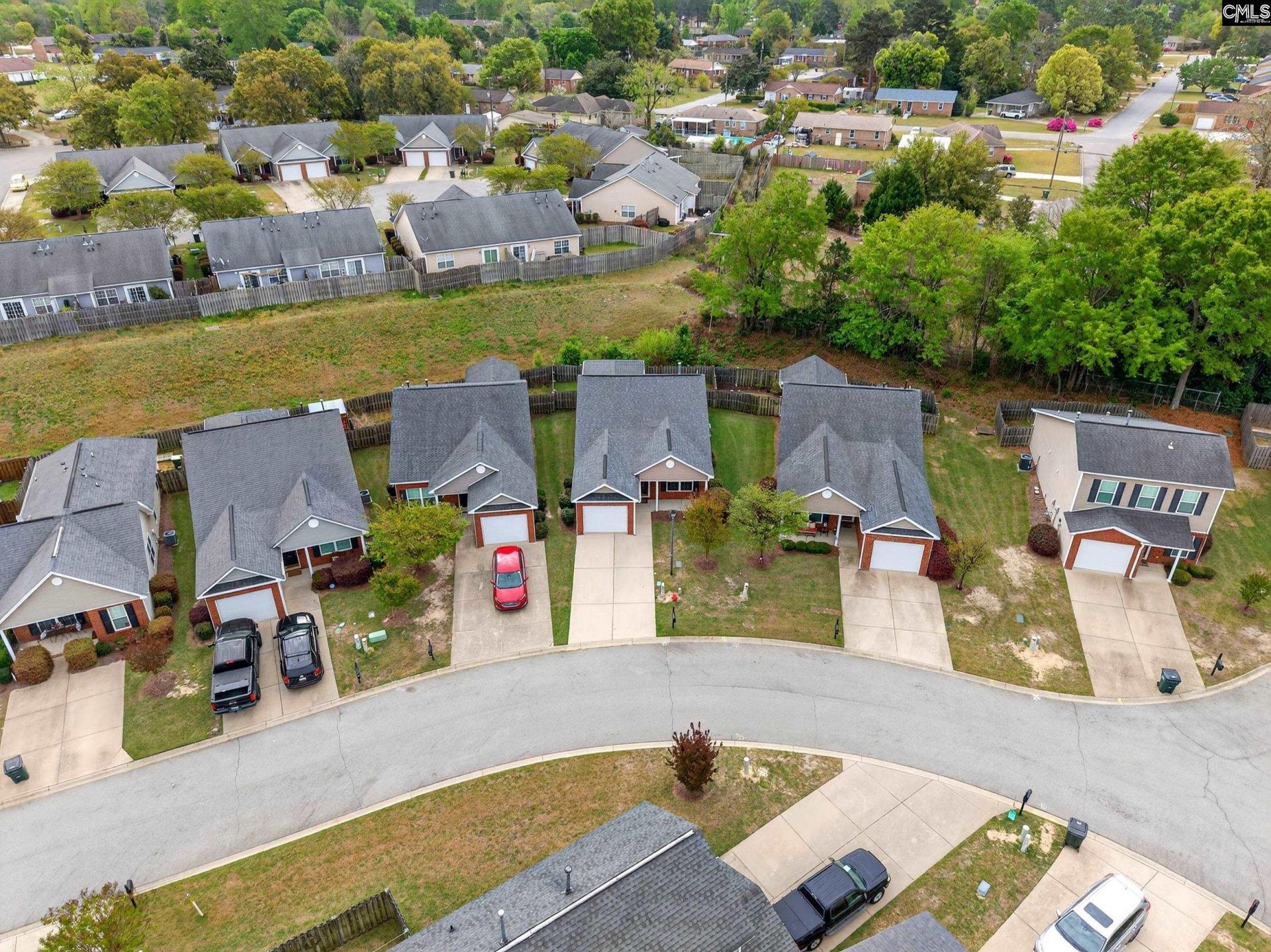 141 Tennis View Court  Photo 7