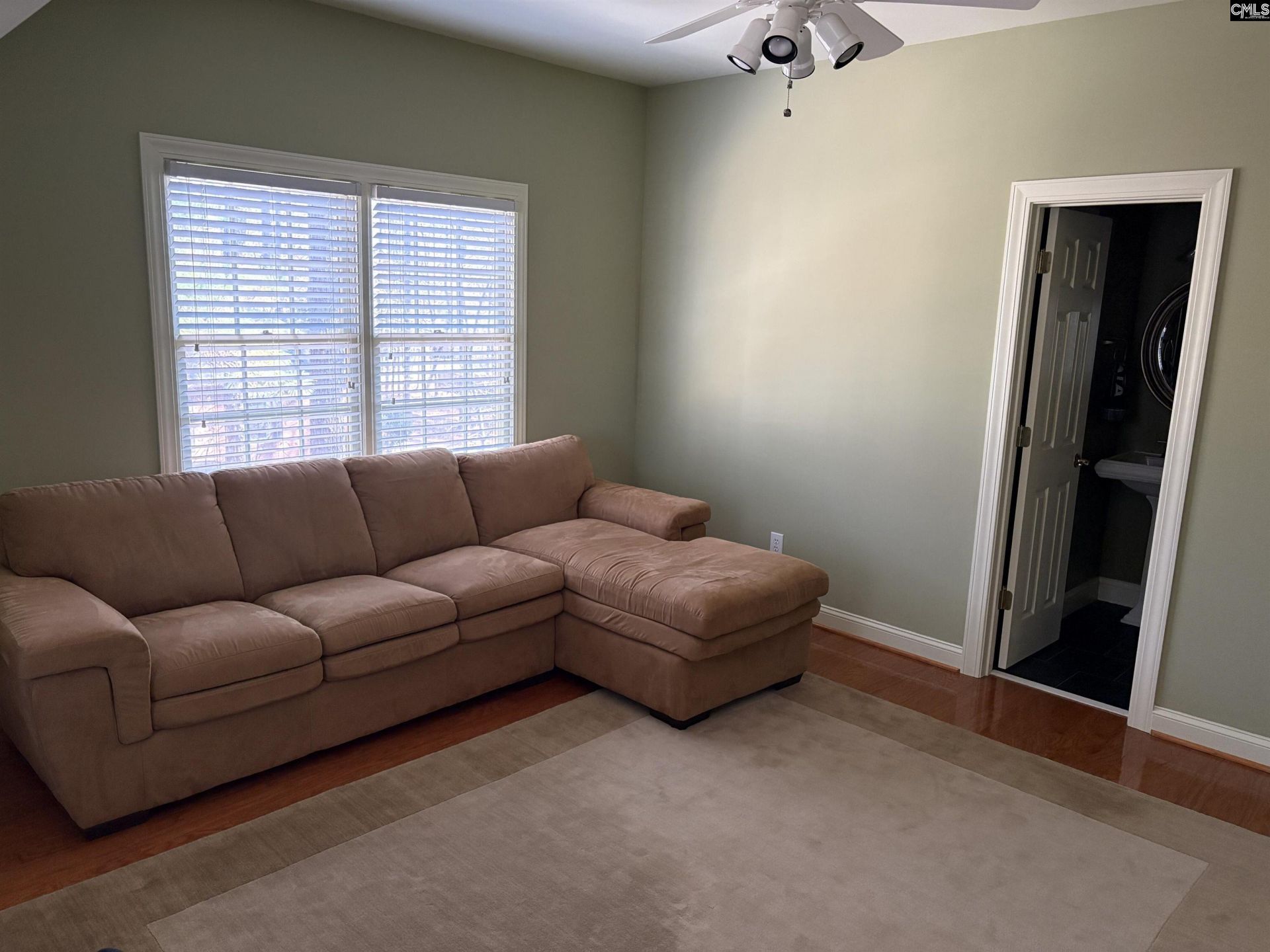 173 Governors Grant Boulevard  Photo 9