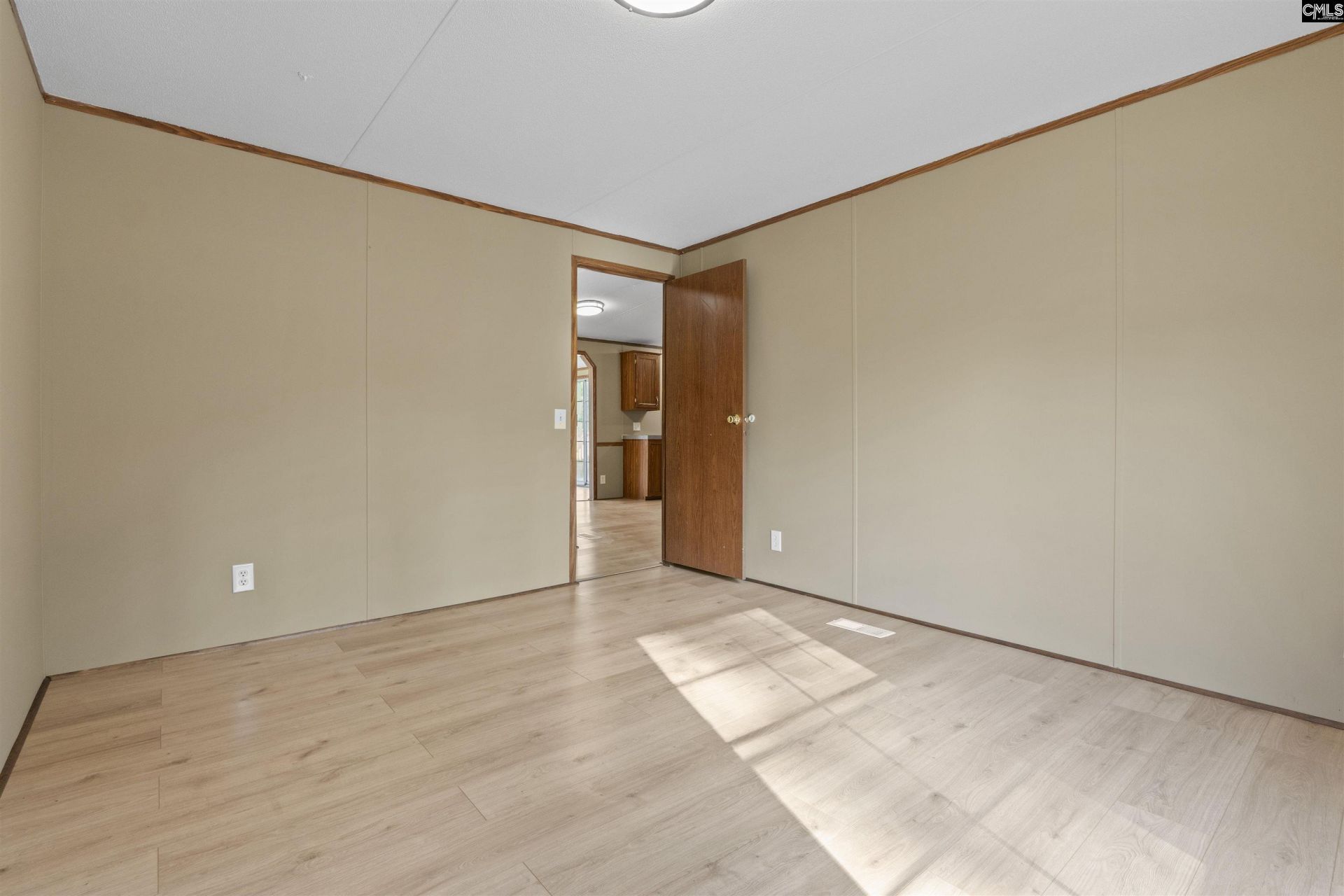 442 Mclee Road  Photo 19