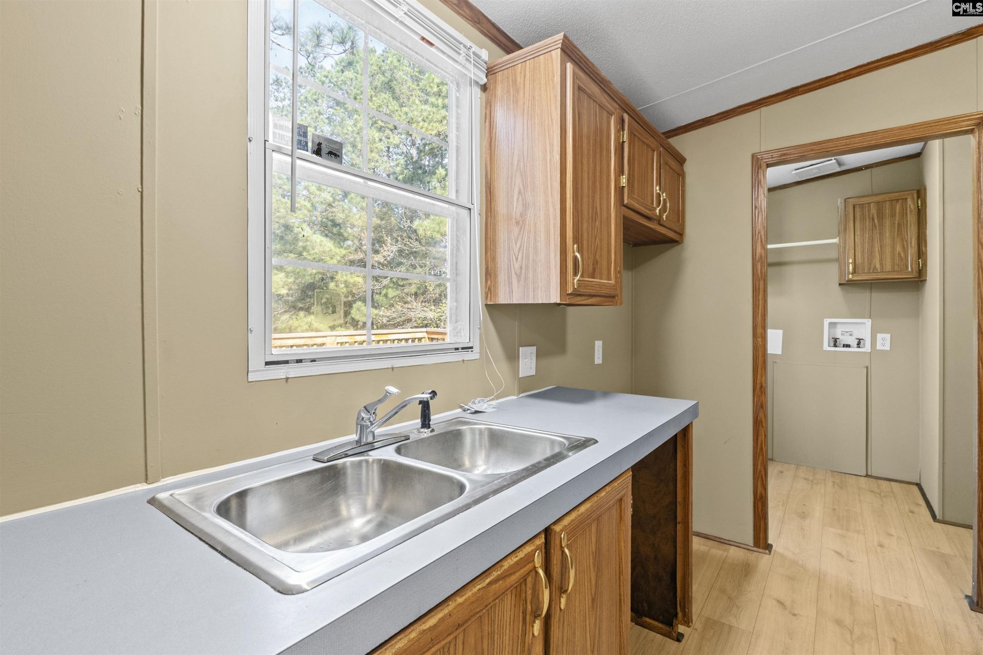 442 Mclee Road  Photo 8