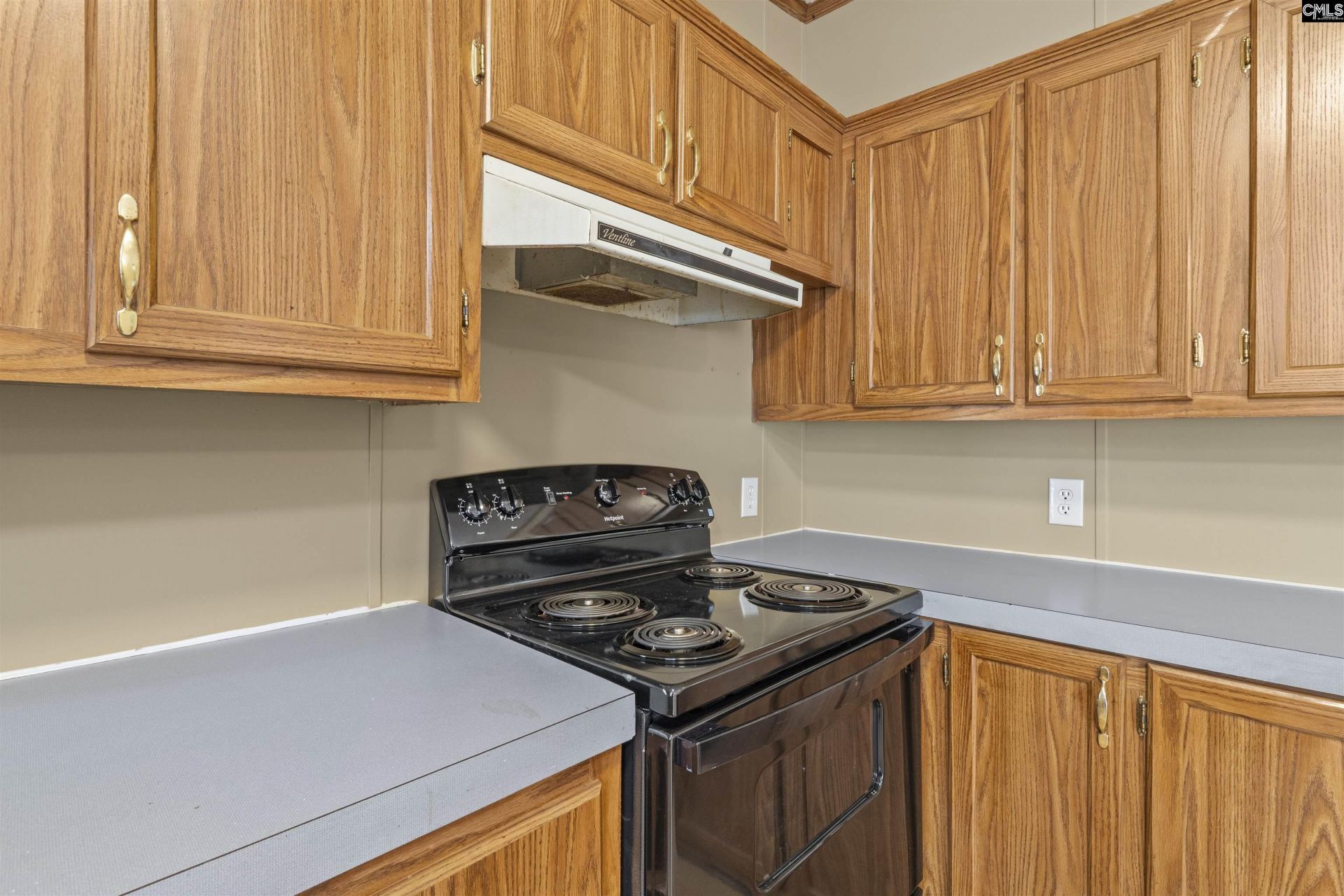 442 Mclee Road  Photo 9