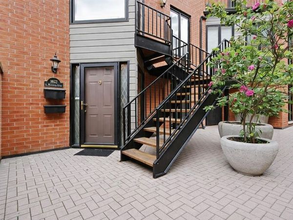 1622 N St. Michaels Court, Unit 1622, Chicago, IL 60614