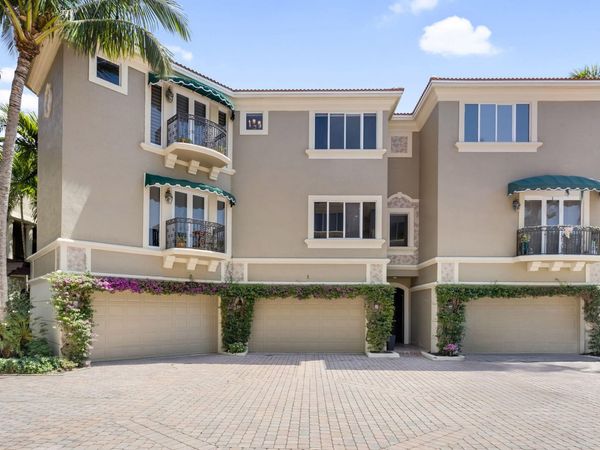 921 Osceola Drive, Unit 2, Boca Raton, FL 33432