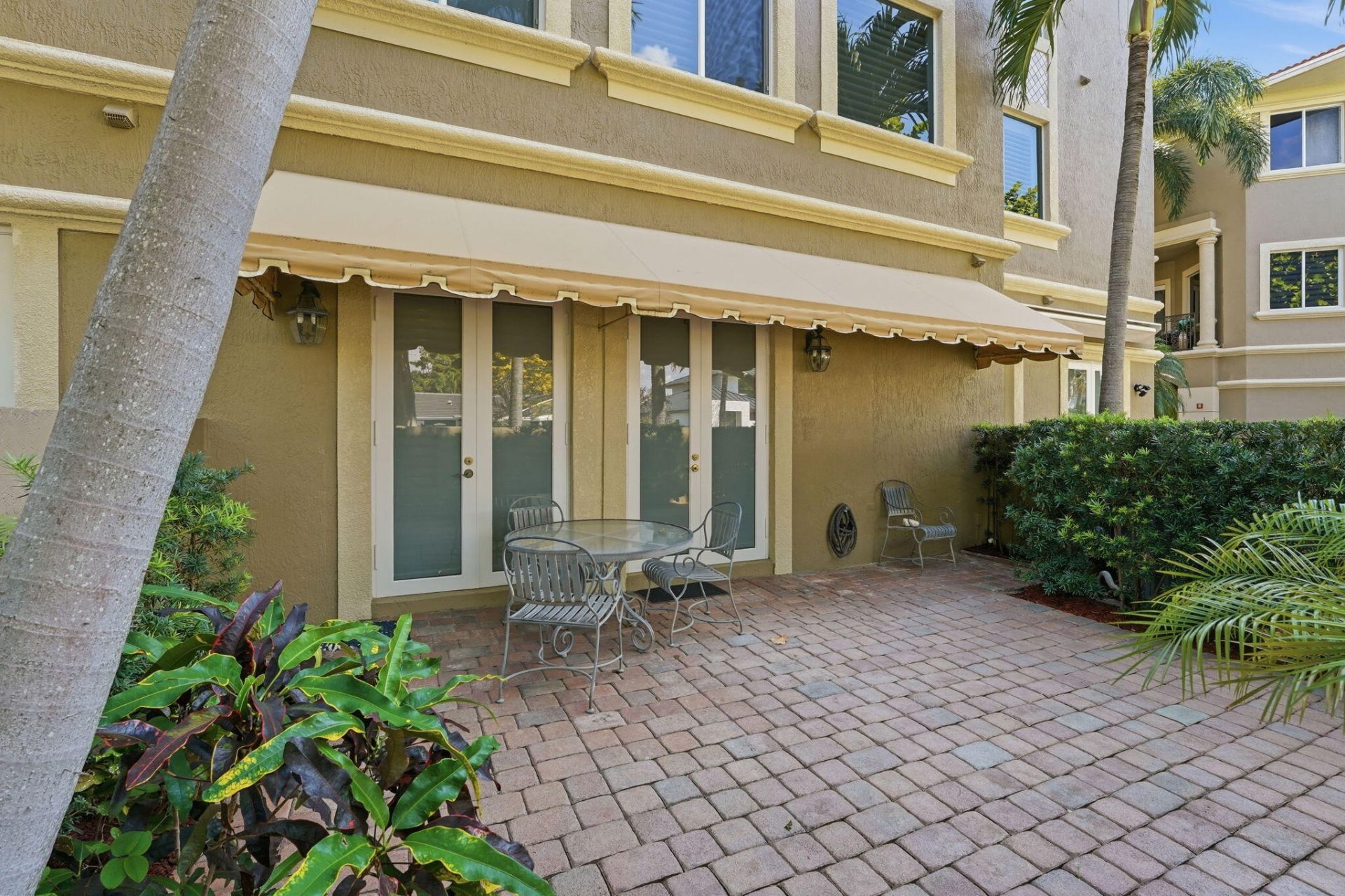 921 Osceola Drive, Unit 2, Boca Raton, FL 33432 Photo
