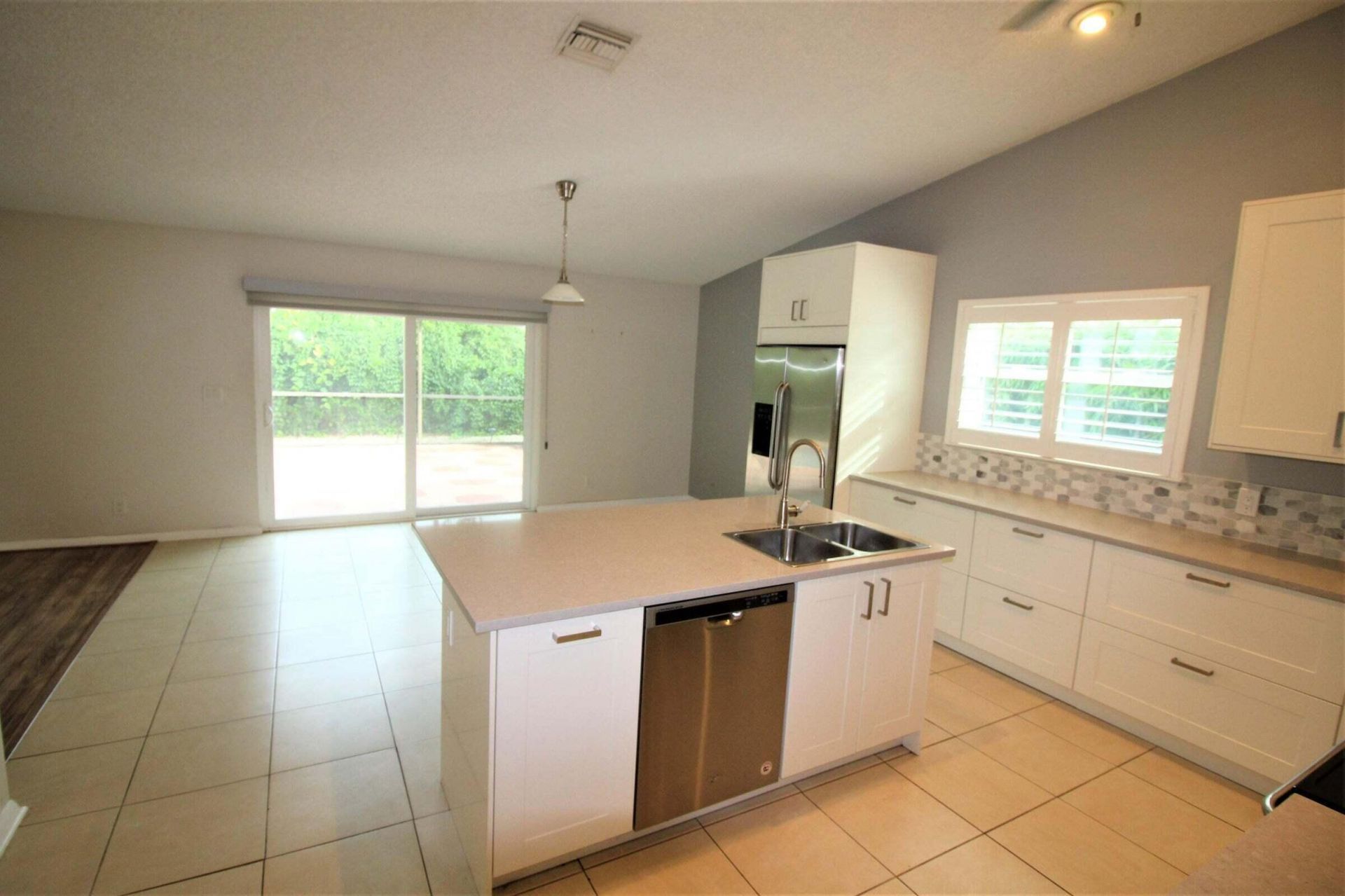 375 Sequoia Lane, Boca Raton, FL 33487 Photo