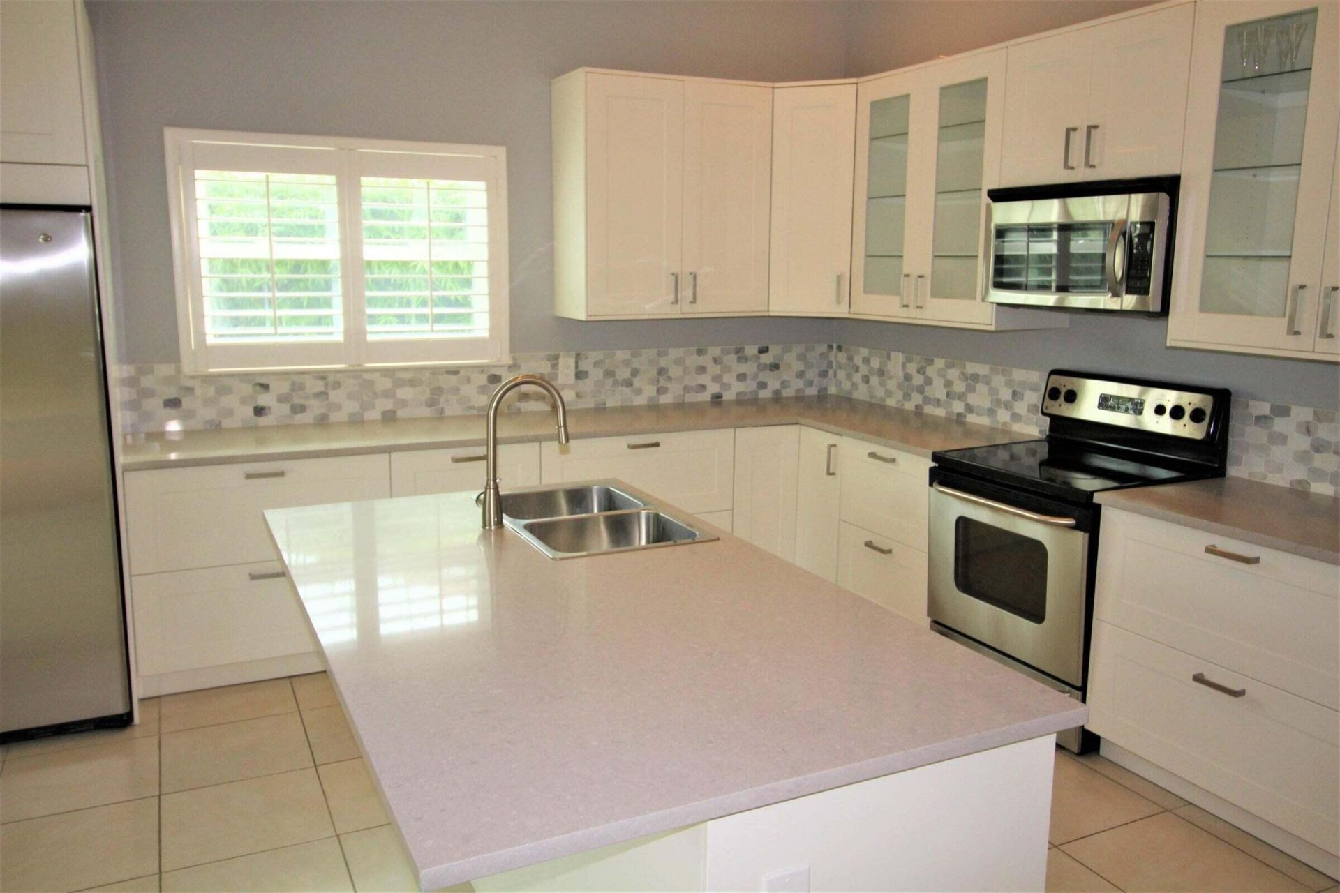 375 Sequoia Lane, Boca Raton, FL 33487 Photo