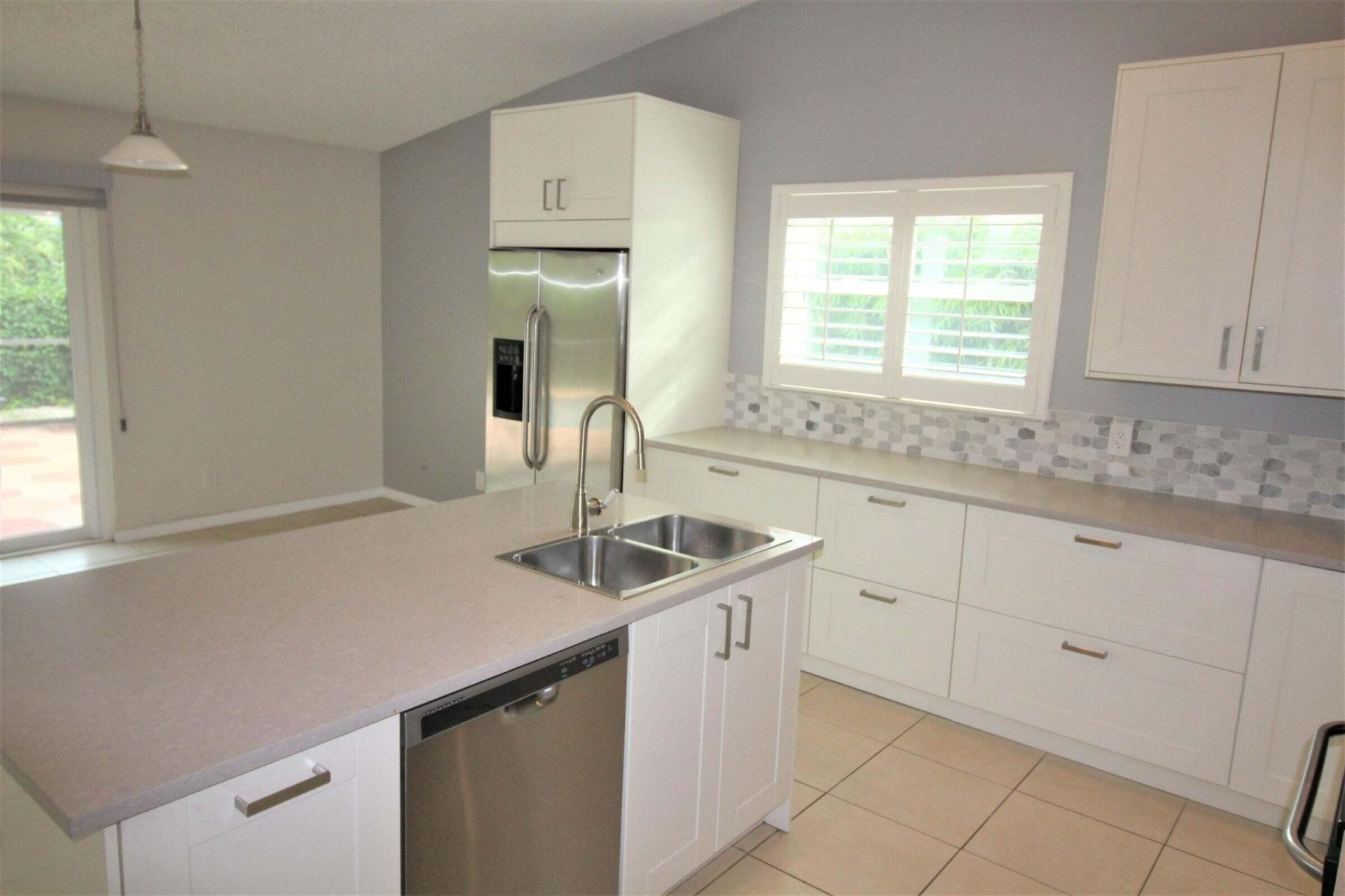 375 Sequoia Lane, Boca Raton, FL 33487 Photo