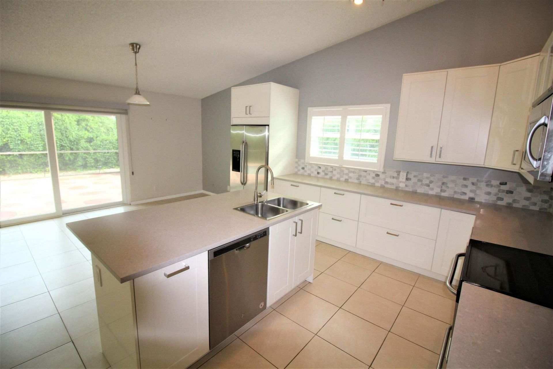 375 Sequoia Lane, Boca Raton, FL 33487 Photo