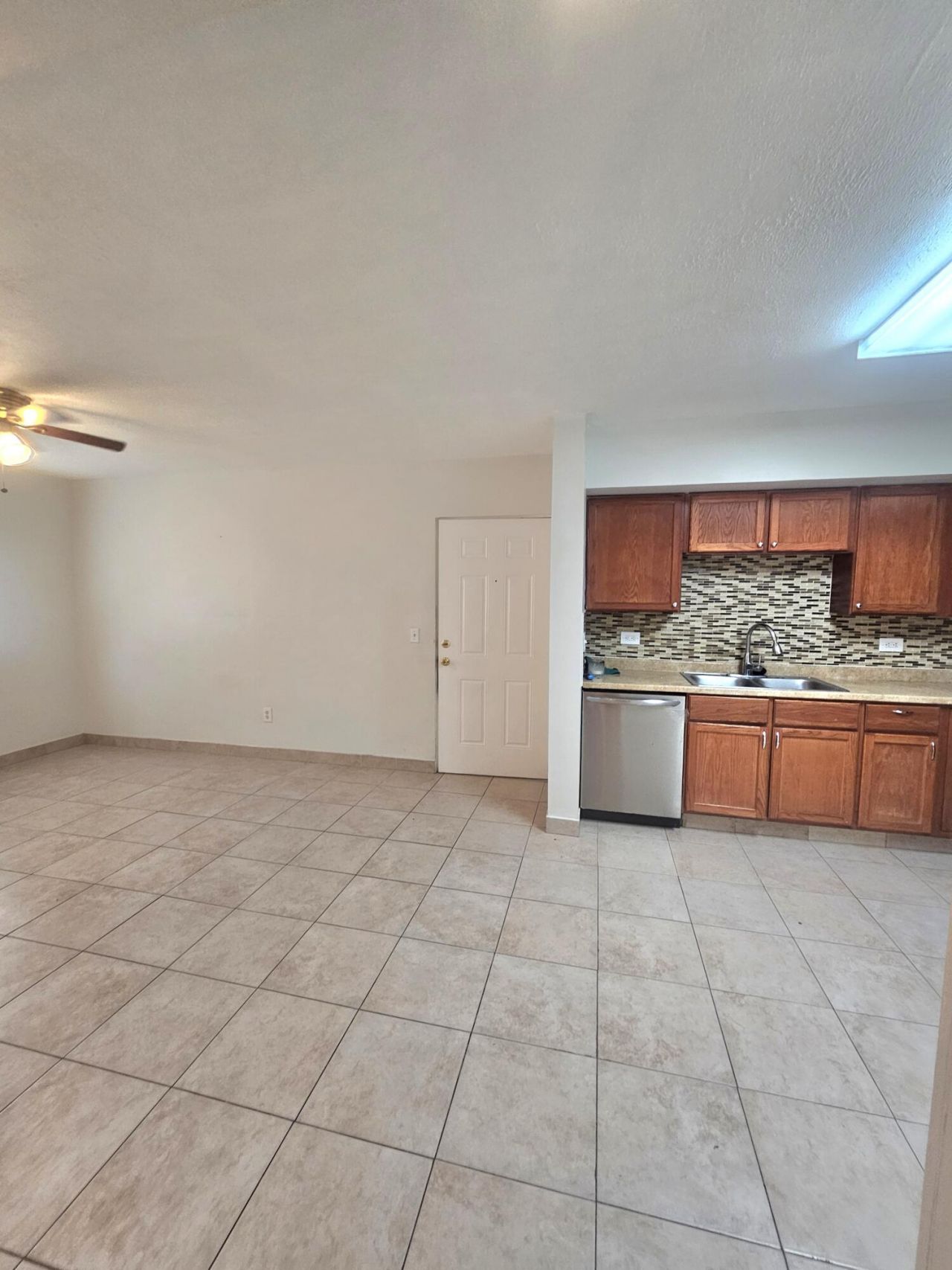 3680 N 56th Avenue, Unit 812, Hollywood, FL 33021 Photo
