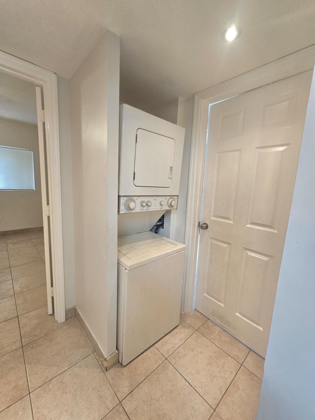 3680 N 56th Avenue, Unit 812, Hollywood, FL 33021 Photo