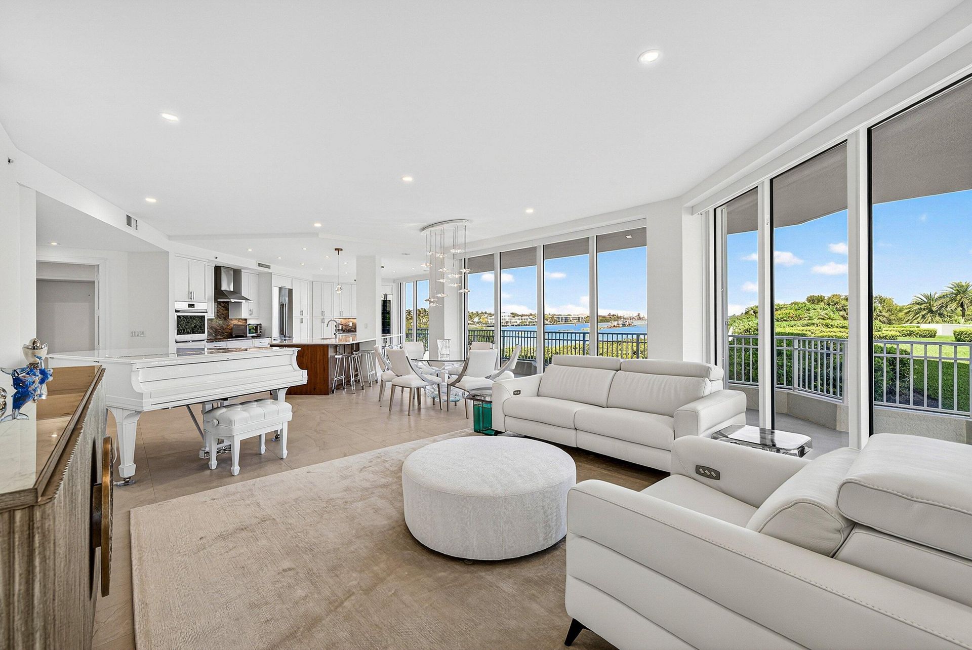 425 S Beach Road, Unit 2o, Tequesta, FL 33469 Photo