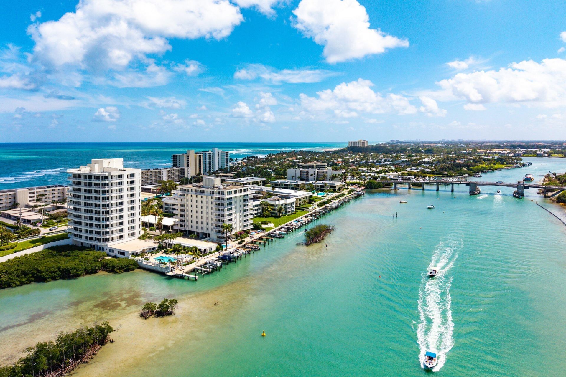 425 S Beach Road, Unit 2o, Tequesta, FL 33469 Photo