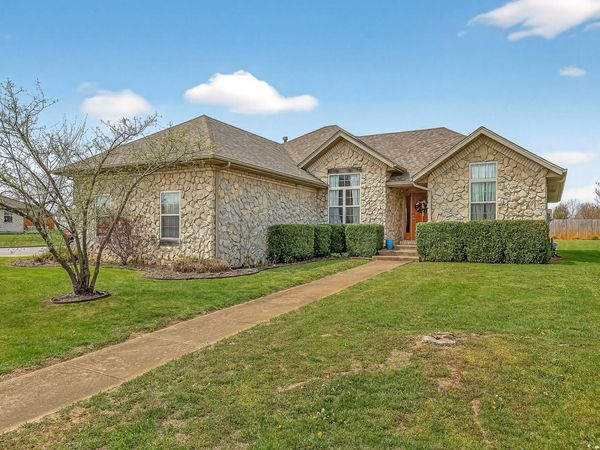 5469 S Aspen Drive, Battlefield, MO 65619